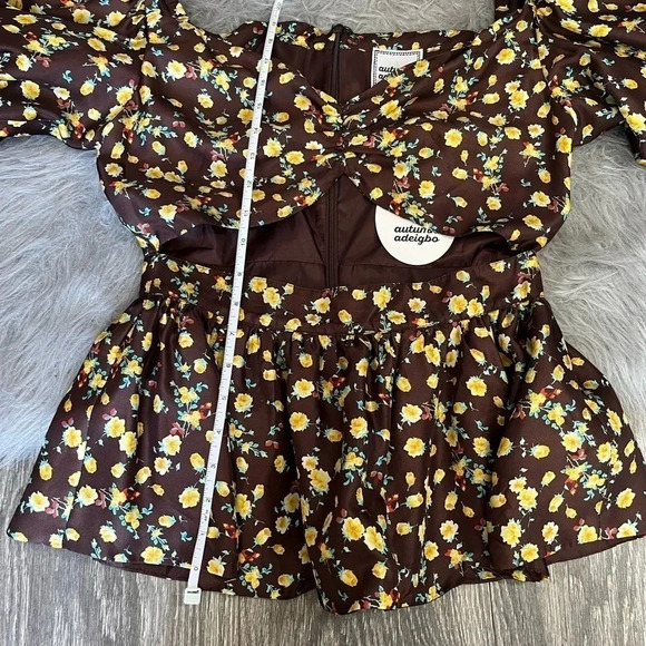 NWT AUTUMN ADEIGBO Bridgette Puff Sleeve Cut-Out Top size 4 - Picture 13 of 14